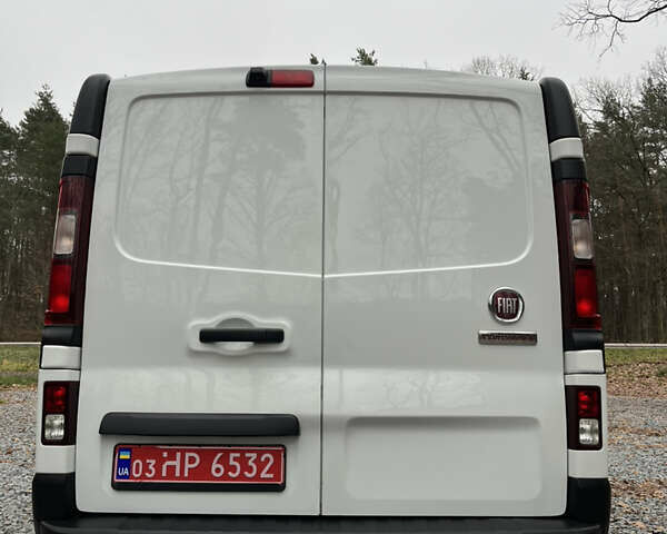 Белый Фиат Таленто, объемом двигателя 2 л и пробегом 217 тыс. км за 17750 $, фото 8 на Automoto.ua