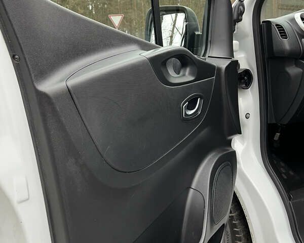 Белый Фиат Таленто, объемом двигателя 2 л и пробегом 217 тыс. км за 17750 $, фото 17 на Automoto.ua