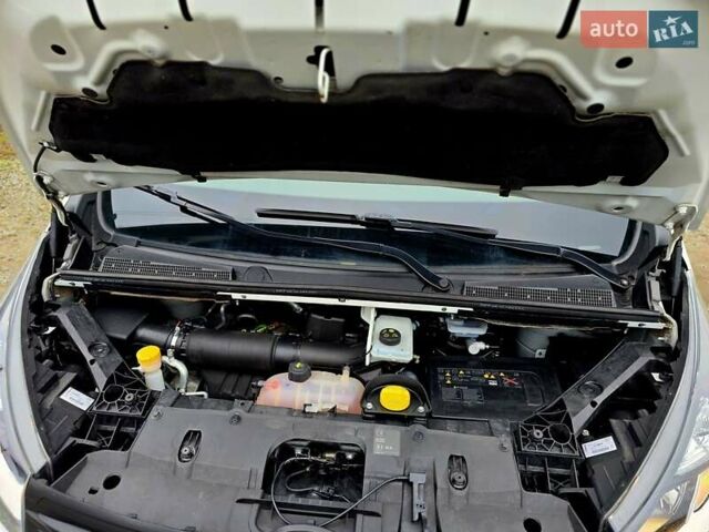 Белый Фиат Таленто, объемом двигателя 2 л и пробегом 187 тыс. км за 16900 $, фото 36 на Automoto.ua