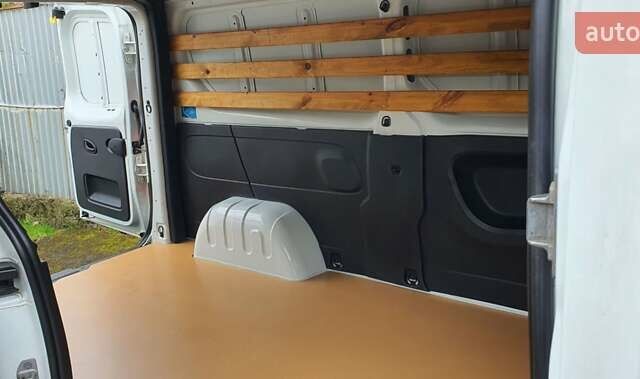 Белый Фиат Таленто, объемом двигателя 1.6 л и пробегом 172 тыс. км за 13400 $, фото 6 на Automoto.ua