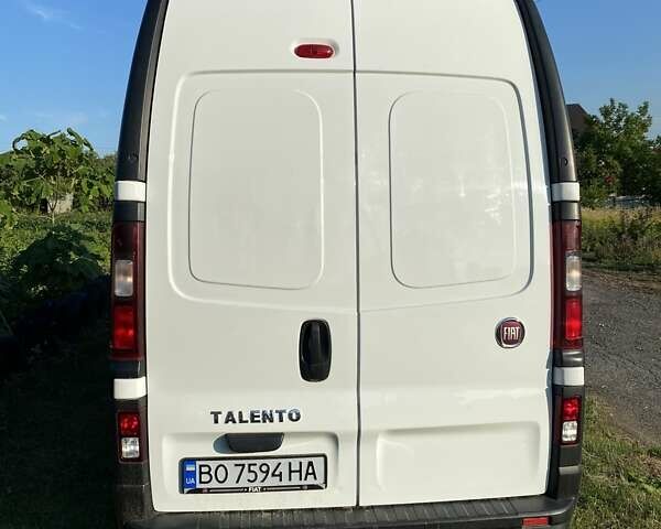 Белый Фиат Таленто, объемом двигателя 1.6 л и пробегом 92 тыс. км за 17000 $, фото 4 на Automoto.ua