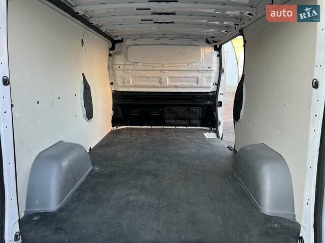 Белый Фиат Таленто, объемом двигателя 1.6 л и пробегом 175 тыс. км за 13950 $, фото 46 на Automoto.ua
