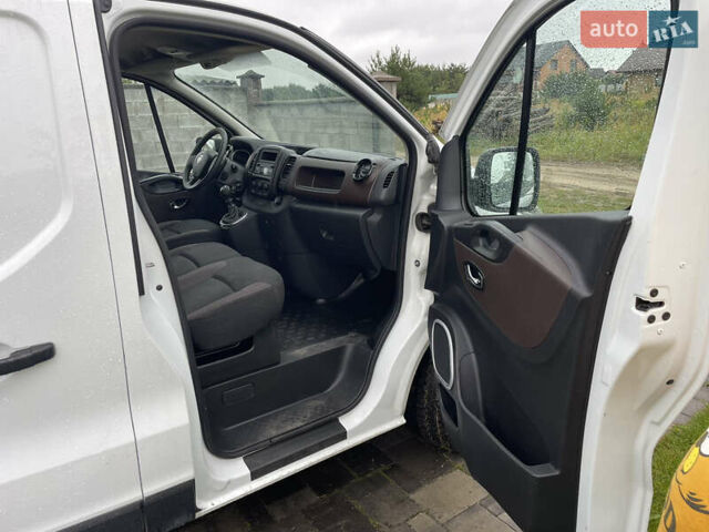 Белый Фиат Таленто, объемом двигателя 1.6 л и пробегом 313 тыс. км за 12000 $, фото 9 на Automoto.ua