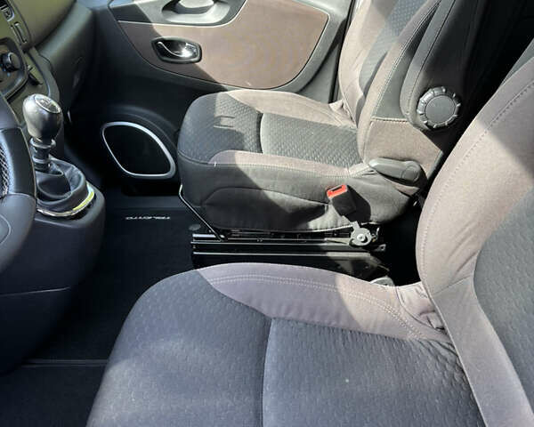 Білий Фіат Талєнто, об'ємом двигуна 1.6 л та пробігом 257 тис. км за 14900 $, фото 16 на Automoto.ua