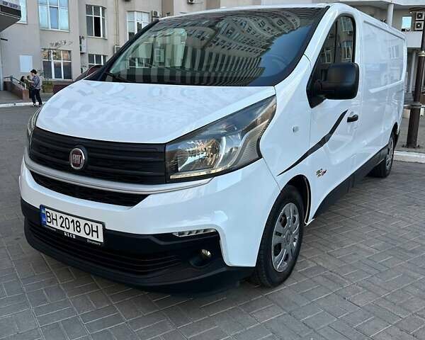 Белый Фиат Таленто, объемом двигателя 1.6 л и пробегом 206 тыс. км за 16000 $, фото 5 на Automoto.ua