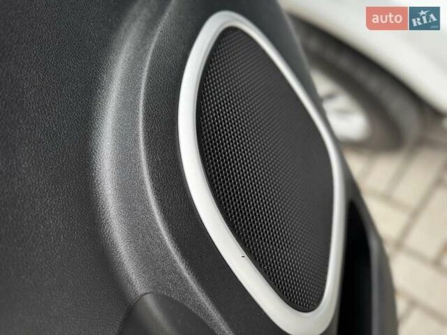 Белый Фиат Таленто, объемом двигателя 1.6 л и пробегом 100 тыс. км за 16900 $, фото 34 на Automoto.ua