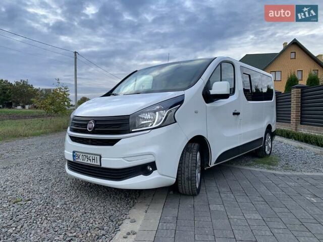 Белый Фиат Таленто, объемом двигателя 1.6 л и пробегом 71 тыс. км за 18999 $, фото 2 на Automoto.ua