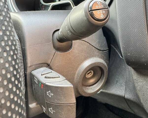 Білий Фіат Талєнто, об'ємом двигуна 1.6 л та пробігом 276 тис. км за 14500 $, фото 40 на Automoto.ua