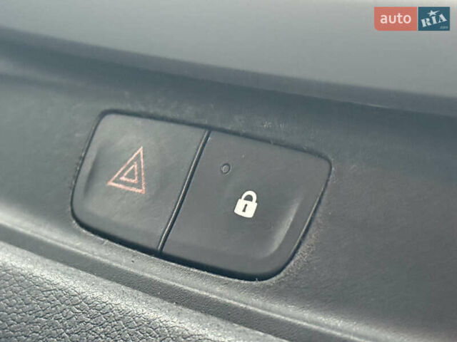 Белый Фиат Таленто, объемом двигателя 2 л и пробегом 168 тыс. км за 19550 $, фото 58 на Automoto.ua