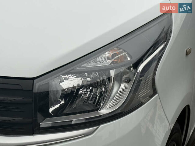 Белый Фиат Таленто, объемом двигателя 2 л и пробегом 168 тыс. км за 19550 $, фото 16 на Automoto.ua