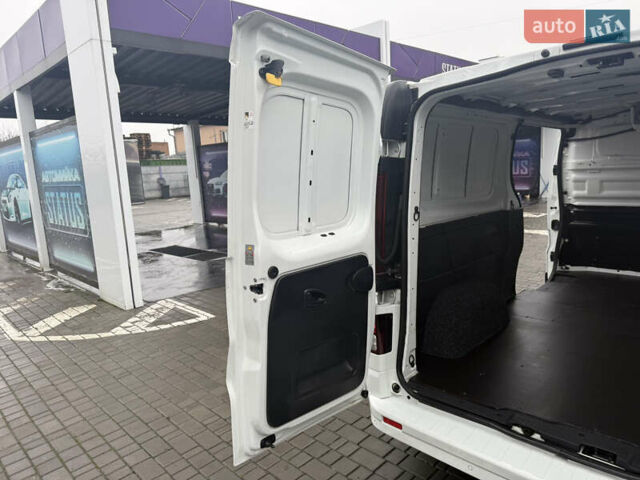 Белый Фиат Таленто, объемом двигателя 2 л и пробегом 168 тыс. км за 19550 $, фото 43 на Automoto.ua