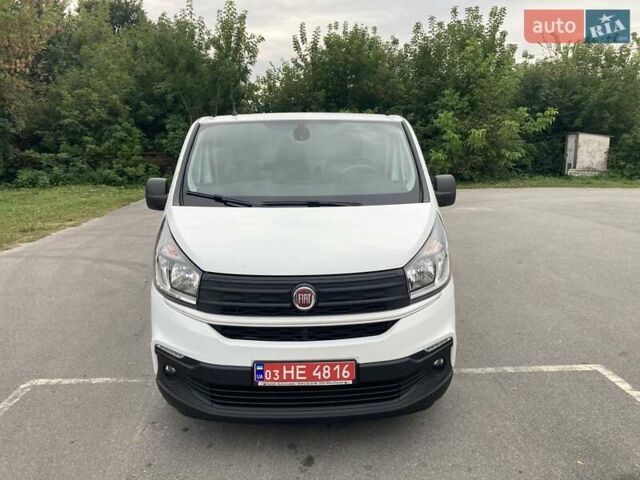 Белый Фиат Таленто, объемом двигателя 2 л и пробегом 237 тыс. км за 14790 $, фото 2 на Automoto.ua