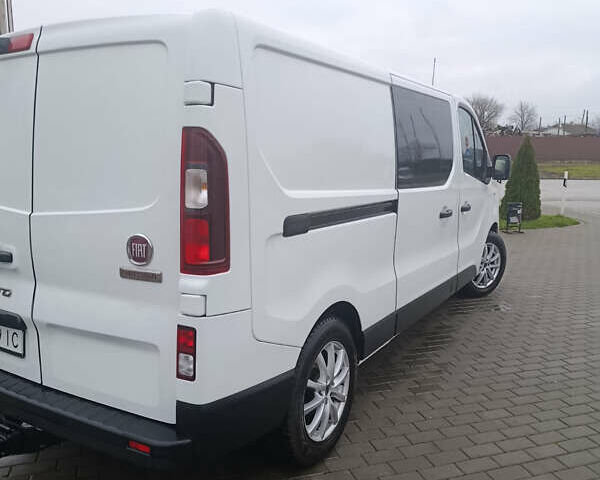 Белый Фиат Таленто, объемом двигателя 2 л и пробегом 199 тыс. км за 20900 $, фото 12 на Automoto.ua