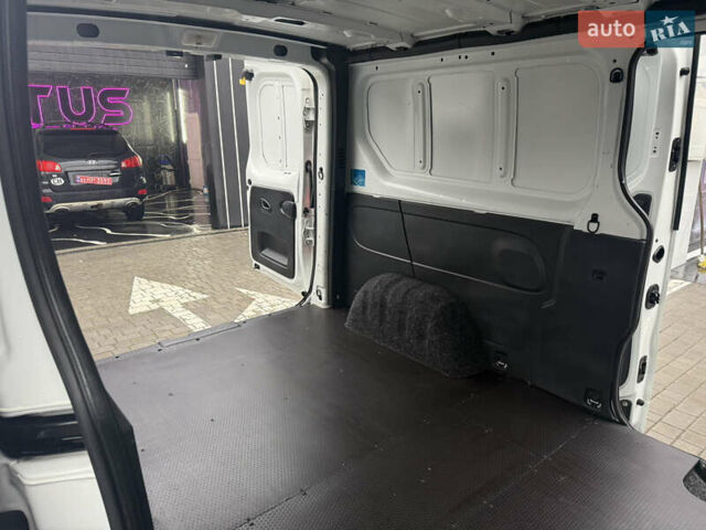 Белый Фиат Таленто, объемом двигателя 2 л и пробегом 168 тыс. км за 19550 $, фото 46 на Automoto.ua