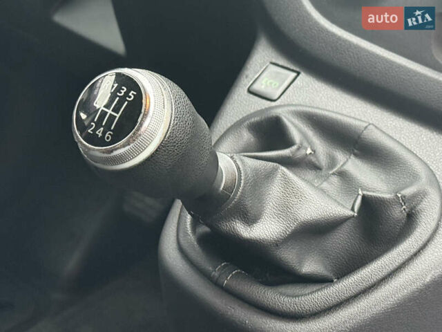 Белый Фиат Таленто, объемом двигателя 2 л и пробегом 168 тыс. км за 19550 $, фото 59 на Automoto.ua