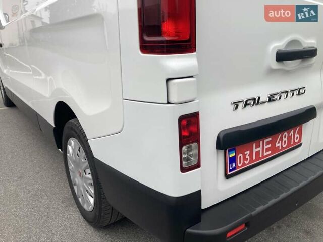 Белый Фиат Таленто, объемом двигателя 2 л и пробегом 237 тыс. км за 14790 $, фото 11 на Automoto.ua