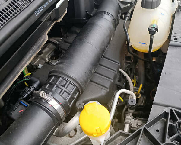 Белый Фиат Таленто, объемом двигателя 2 л и пробегом 199 тыс. км за 20900 $, фото 31 на Automoto.ua