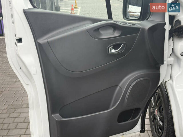 Белый Фиат Таленто, объемом двигателя 2 л и пробегом 168 тыс. км за 19550 $, фото 35 на Automoto.ua