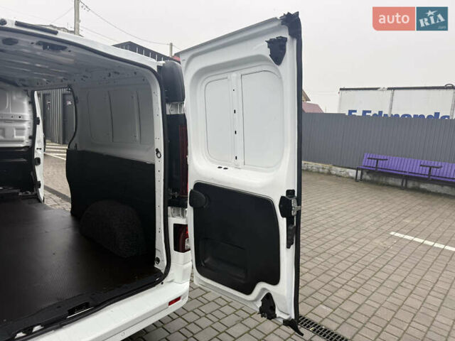 Белый Фиат Таленто, объемом двигателя 2 л и пробегом 168 тыс. км за 19550 $, фото 44 на Automoto.ua