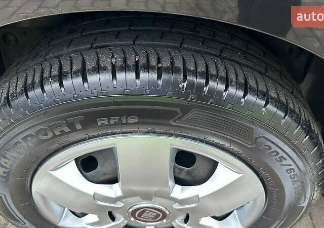 Чорний Фіат Талєнто, об'ємом двигуна 2 л та пробігом 152 тис. км за 21800 $, фото 23 на Automoto.ua