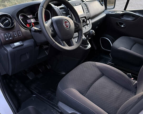 Серый Фиат Таленто, объемом двигателя 1.6 л и пробегом 260 тыс. км за 15300 $, фото 10 на Automoto.ua