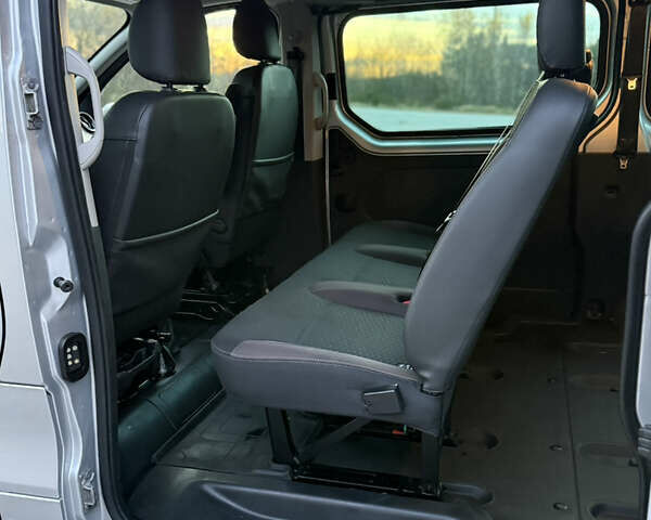 Серый Фиат Таленто, объемом двигателя 1.6 л и пробегом 260 тыс. км за 15300 $, фото 19 на Automoto.ua