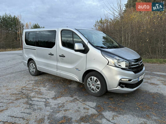 Серый Фиат Таленто, объемом двигателя 1.6 л и пробегом 260 тыс. км за 15300 $, фото 3 на Automoto.ua