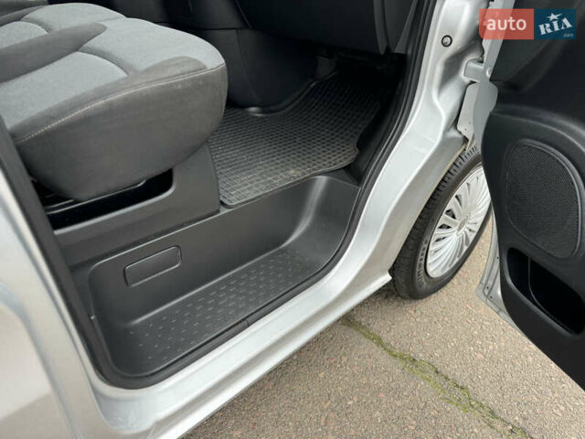 Серый Фиат Таленто, объемом двигателя 1.6 л и пробегом 178 тыс. км за 16800 $, фото 65 на Automoto.ua