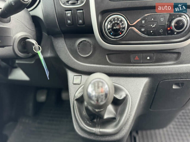 Серый Фиат Таленто, объемом двигателя 1.6 л и пробегом 178 тыс. км за 16800 $, фото 58 на Automoto.ua