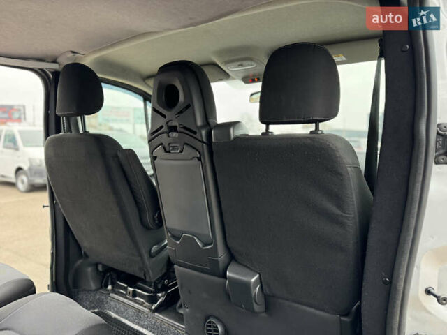 Серый Фиат Таленто, объемом двигателя 1.6 л и пробегом 178 тыс. км за 16800 $, фото 49 на Automoto.ua