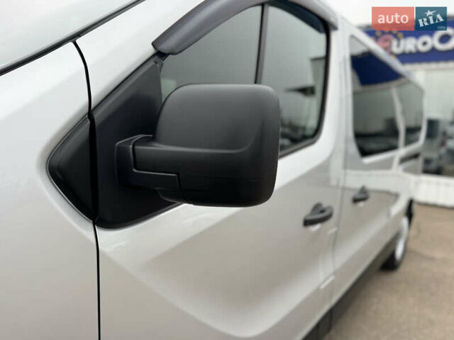 Серый Фиат Таленто, объемом двигателя 1.6 л и пробегом 178 тыс. км за 16800 $, фото 17 на Automoto.ua