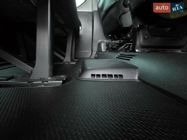 Серый Фиат Таленто, объемом двигателя 2 л и пробегом 219 тыс. км за 22700 $, фото 51 на Automoto.ua