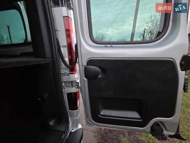 Серый Фиат Таленто, объемом двигателя 2 л и пробегом 219 тыс. км за 22700 $, фото 68 на Automoto.ua