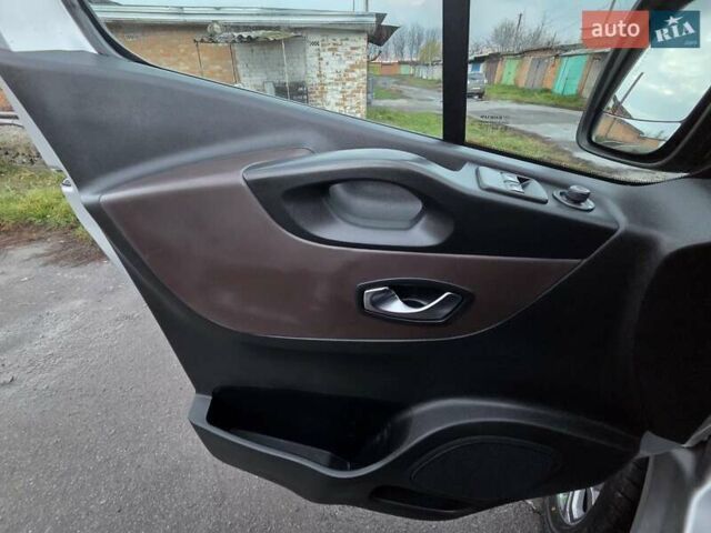 Серый Фиат Таленто, объемом двигателя 2 л и пробегом 219 тыс. км за 22700 $, фото 38 на Automoto.ua