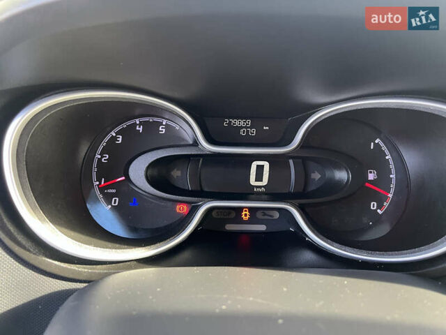 Зеленый Фиат Таленто, объемом двигателя 2 л и пробегом 280 тыс. км за 23700 $, фото 2 на Automoto.ua