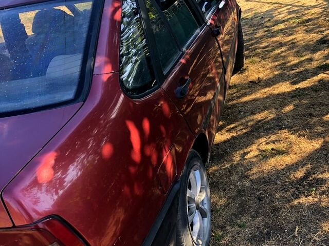 Красный Фиат Темпра, объемом двигателя 1.5 л и пробегом 0 тыс. км за 1500 $, фото 10 на Automoto.ua