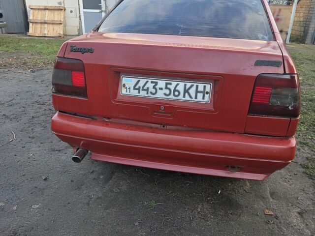 Красный Фиат Темпра, объемом двигателя 1 л и пробегом 513 тыс. км за 452 $, фото 1 на Automoto.ua