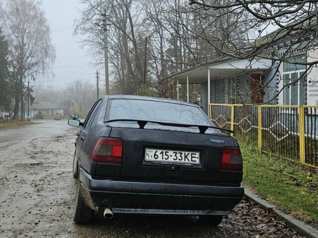 Красный Фиат Темпра, объемом двигателя 1.6 л и пробегом 280 тыс. км за 1100 $, фото 2 на Automoto.ua