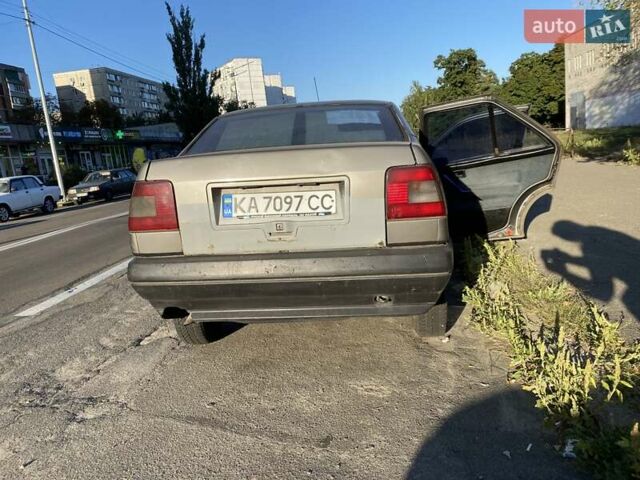 Сірий Фіат Темпра, об'ємом двигуна 1.99 л та пробігом 120 тис. км за 1331 $, фото 12 на Automoto.ua