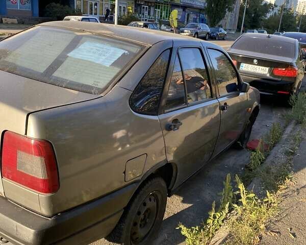 Сірий Фіат Темпра, об'ємом двигуна 1.99 л та пробігом 120 тис. км за 1331 $, фото 4 на Automoto.ua