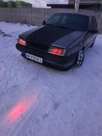 Сірий Фіат Темпра, об'ємом двигуна 1.6 л та пробігом 170 тис. км за 1600 $, фото 8 на Automoto.ua