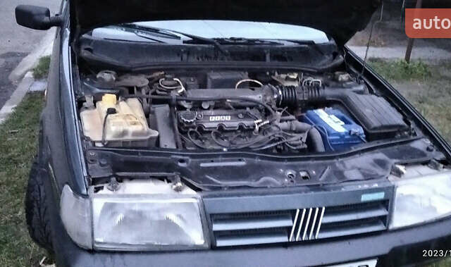 Серый Фиат Темпра, объемом двигателя 2 л и пробегом 100 тыс. км за 1800 $, фото 2 на Automoto.ua