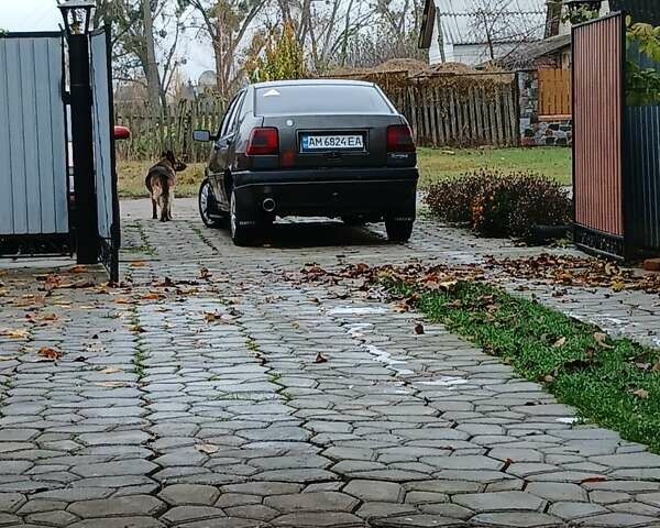 Серый Фиат Темпра, объемом двигателя 1.6 л и пробегом 1 тыс. км за 1050 $, фото 5 на Automoto.ua