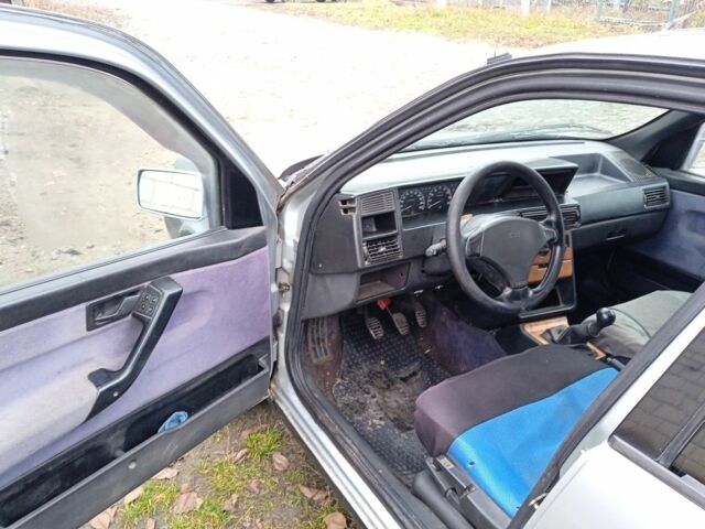 Серый Фиат Темпра, объемом двигателя 1.6 л и пробегом 230 тыс. км за 800 $, фото 7 на Automoto.ua