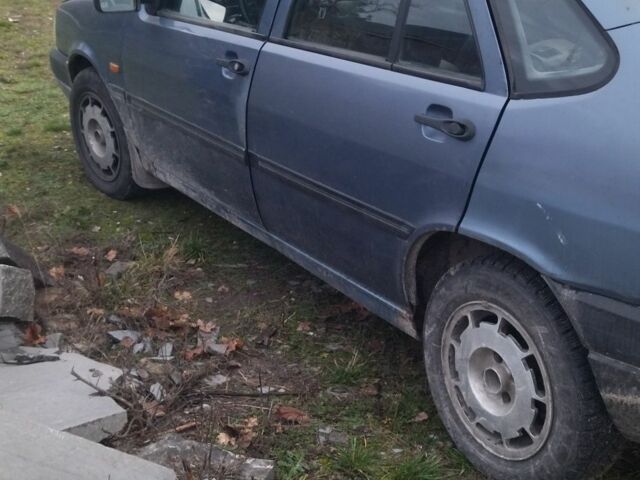 Синий Фиат Темпра, объемом двигателя 1.6 л и пробегом 200 тыс. км за 637 $, фото 1 на Automoto.ua