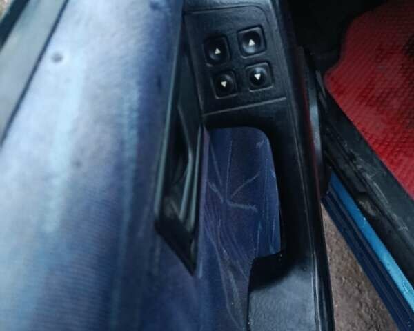 Синий Фиат Темпра, объемом двигателя 1.6 л и пробегом 144 тыс. км за 450 $, фото 1 на Automoto.ua