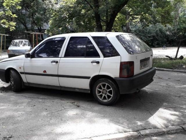 Белый Фиат Типо, объемом двигателя 0 л и пробегом 495 тыс. км за 740 $, фото 2 на Automoto.ua