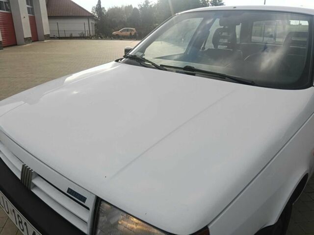 Белый Фиат Типо, объемом двигателя 1.4 л и пробегом 127 тыс. км за 900 $, фото 3 на Automoto.ua