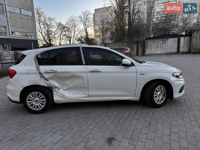 Білий Фіат Тіпо, об'ємом двигуна 1.37 л та пробігом 127 тис. км за 6500 $, фото 10 на Automoto.ua