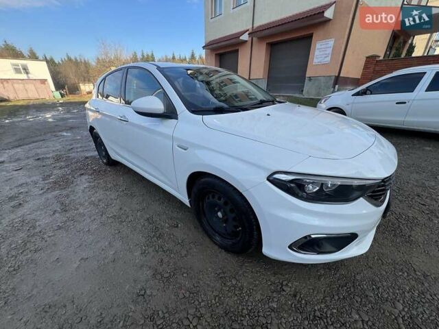 Белый Фиат Типо, объемом двигателя 1.3 л и пробегом 210 тыс. км за 8700 $, фото 6 на Automoto.ua